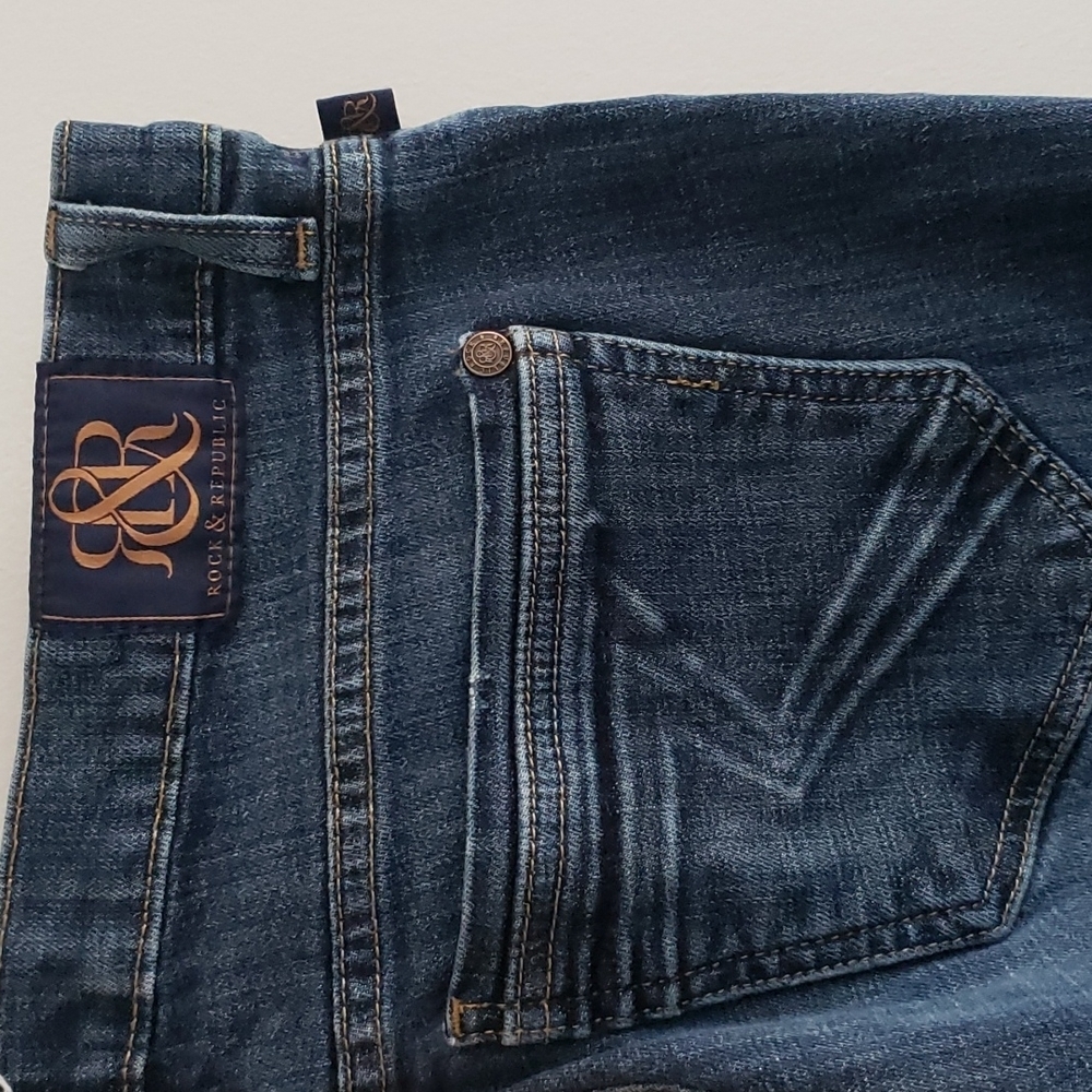 ROCK & Republic Emo Mid Rise Straight Leg Dark Wash Denim Jeans Size 10 - Picture 6 of 9